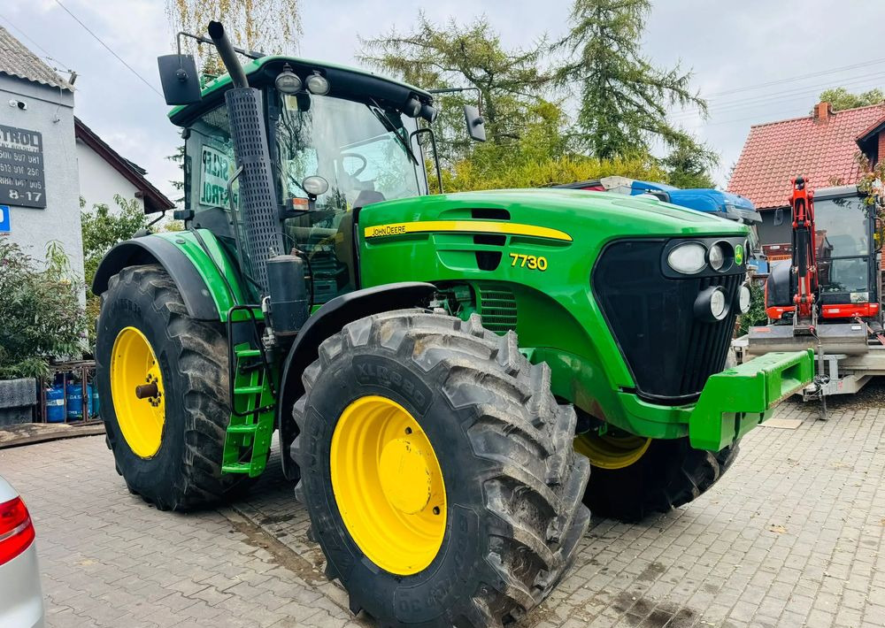 John Deere 7730 - Máy cày: hình 2 John Deere 7730 - Máy cày: hình 2