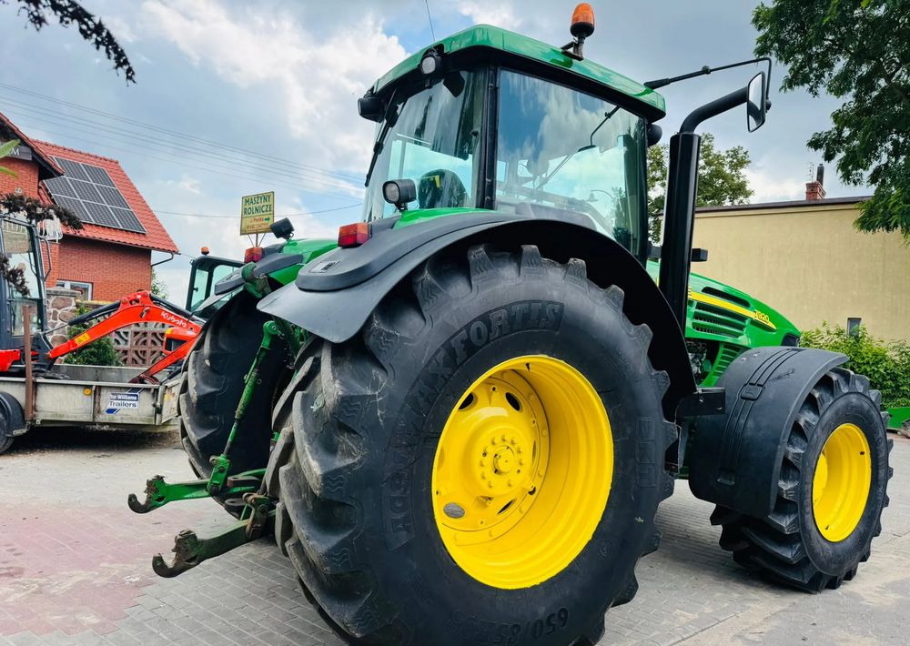 John Deere 7920 - Máy cày: hình 3 John Deere 7920 - Máy cày: hình 3