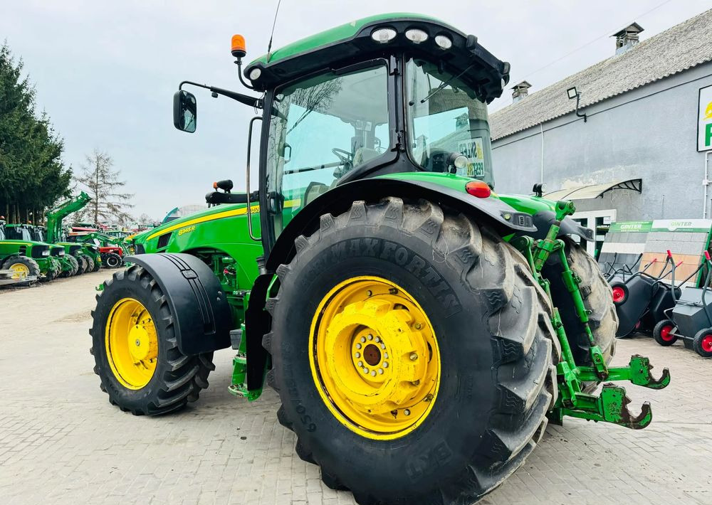 John Deere 8345R - Máy cày: hình 4 John Deere 8345R - Máy cày: hình 4