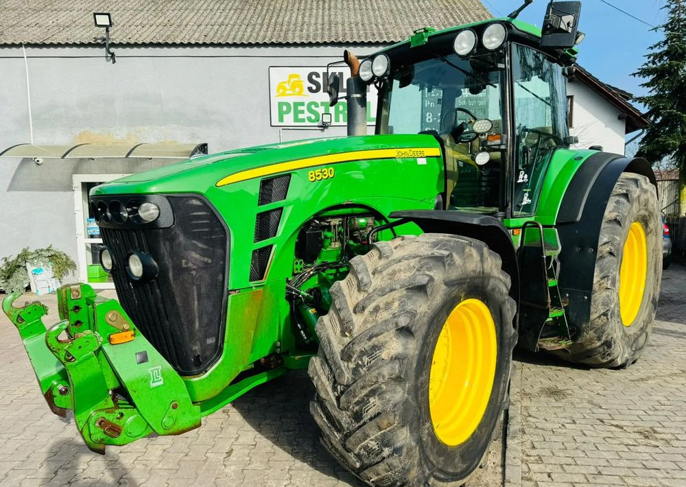John Deere 8530 - Máy cày: hình 1 John Deere 8530 - Máy cày: hình 1