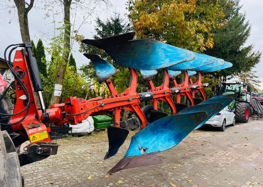 Kuhn Vari Master 120 - Cày: hình 2 Kuhn Vari Master 120 - Cày: hình 2