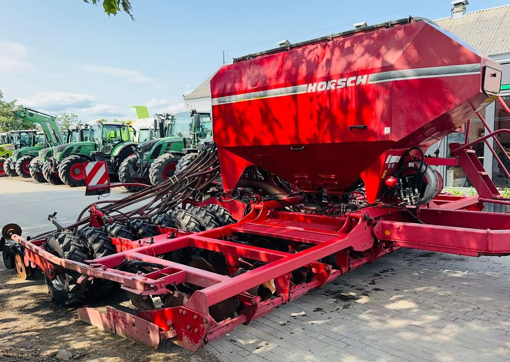 Kverneland U-drill 6000 - Máy gieo hạt: hình 2 Kverneland U-drill 6000 - Máy gieo hạt: hình 2