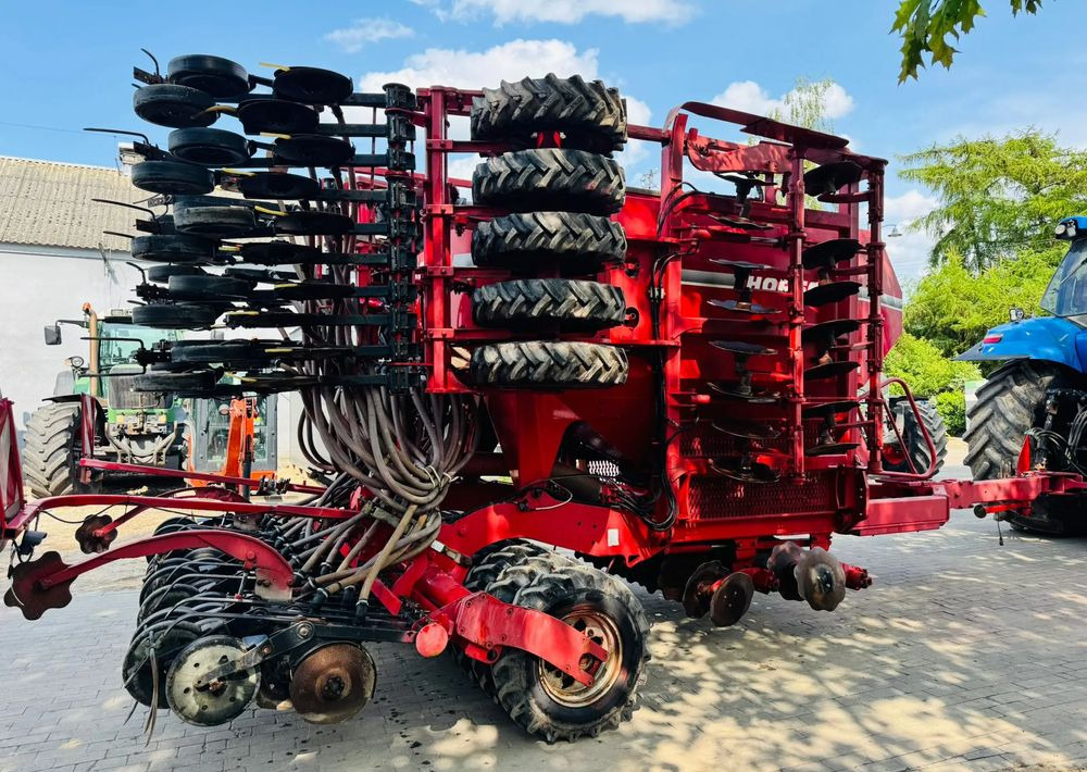 Kverneland U-drill 6000 - Máy gieo hạt: hình 3 Kverneland U-drill 6000 - Máy gieo hạt: hình 3