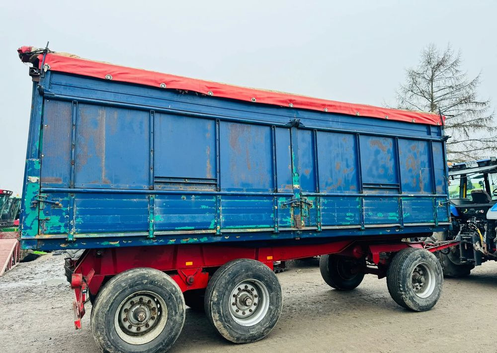Lindner KMH16 - Toa kéo trang trại: hình 1 Lindner KMH16 - Toa kéo trang trại: hình 1