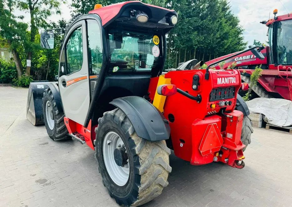 Manitou 741-140 V+ PREMIUM - Xe nhấc hình viễn vọng kính: hình 4 Manitou 741-140 V+ PREMIUM - Xe nhấc hình viễn vọng kính: hình 4