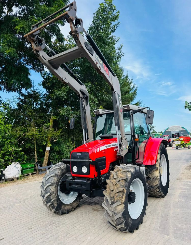 Massey Ferguson 5460 - Máy cày: hình 2 Massey Ferguson 5460 - Máy cày: hình 2