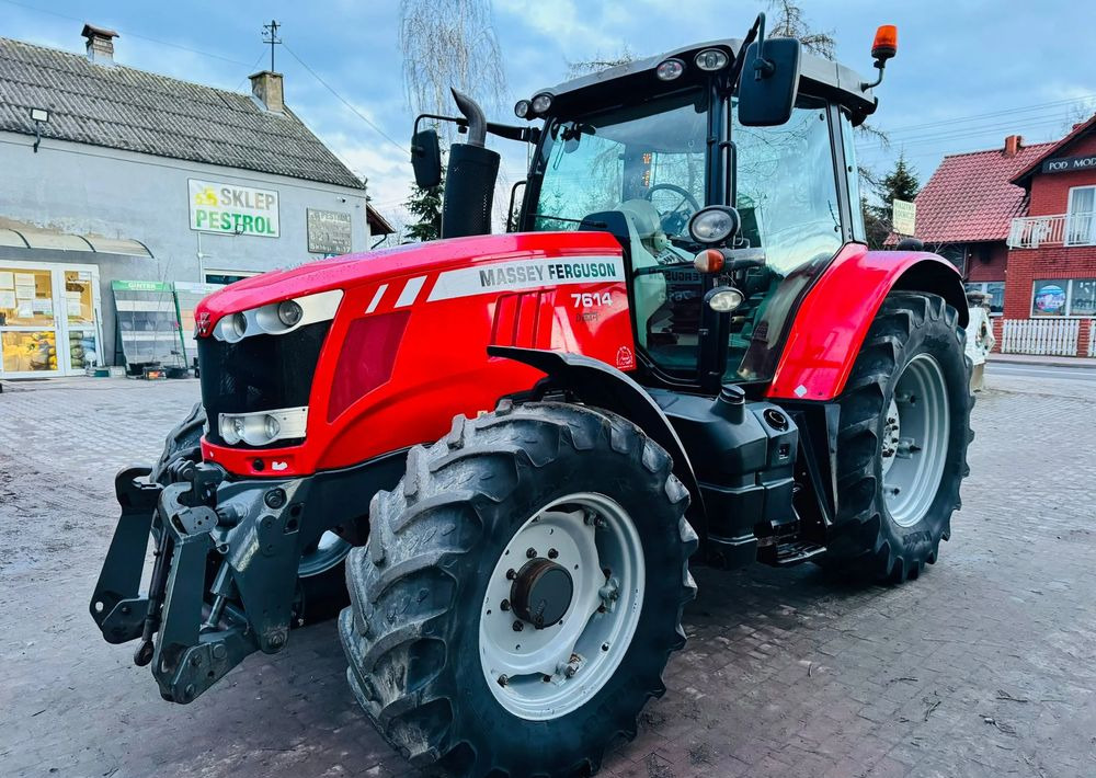 Massey Ferguson 7614 Dyna 4 - Máy cày: hình 5 Massey Ferguson 7614 Dyna 4 - Máy cày: hình 5