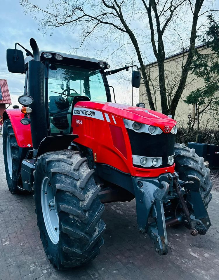 Massey Ferguson 7614 Dyna 4 - Máy cày: hình 1 Massey Ferguson 7614 Dyna 4 - Máy cày: hình 1