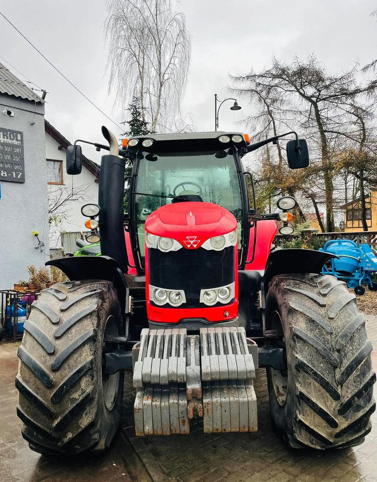 Massey Ferguson 7615 Dyna-6 - Máy cày: hình 4 Massey Ferguson 7615 Dyna-6 - Máy cày: hình 4