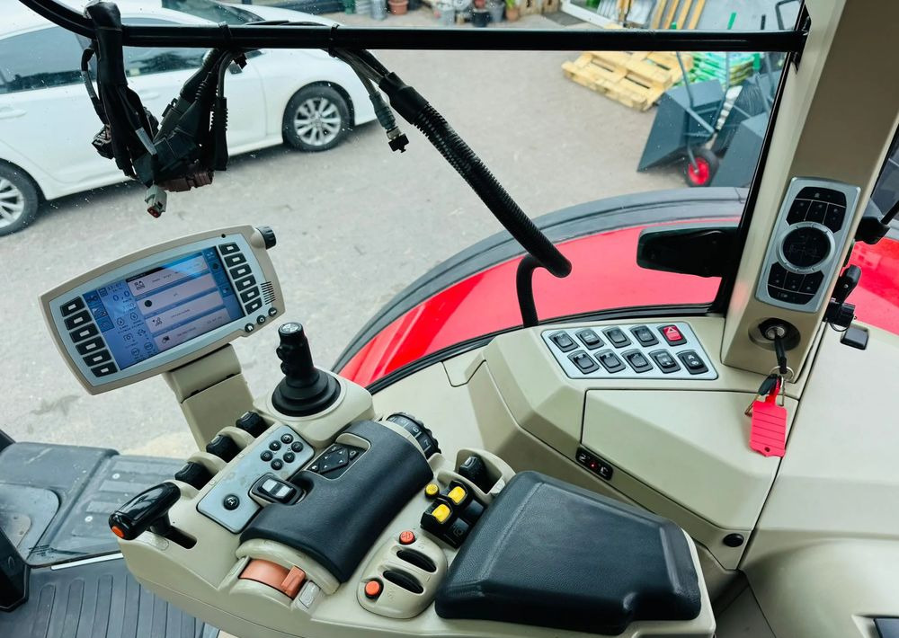 Máy cày Massey Ferguson 8660 DYNA VT: hình 11