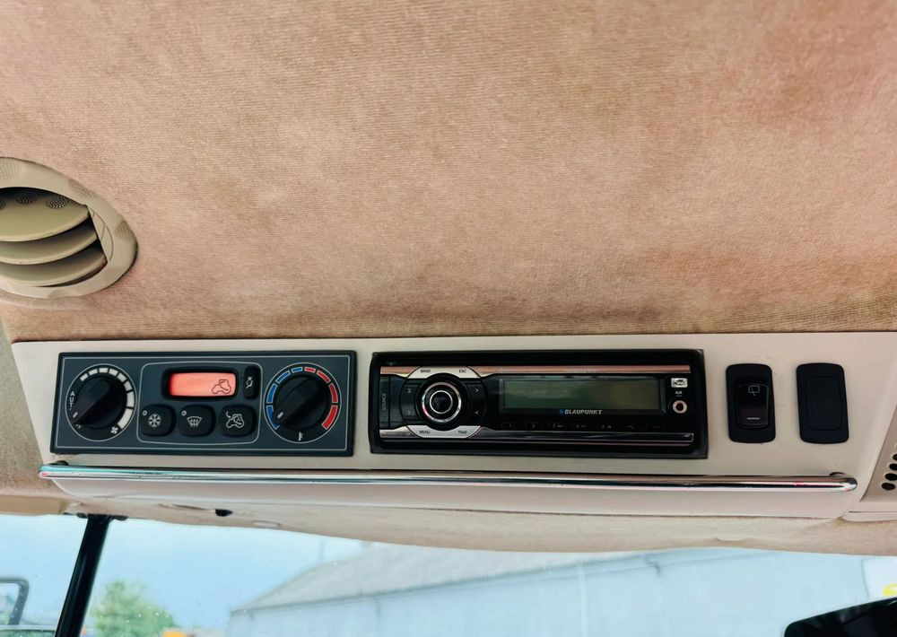 Máy cày Massey Ferguson 8660 DYNA VT: hình 10