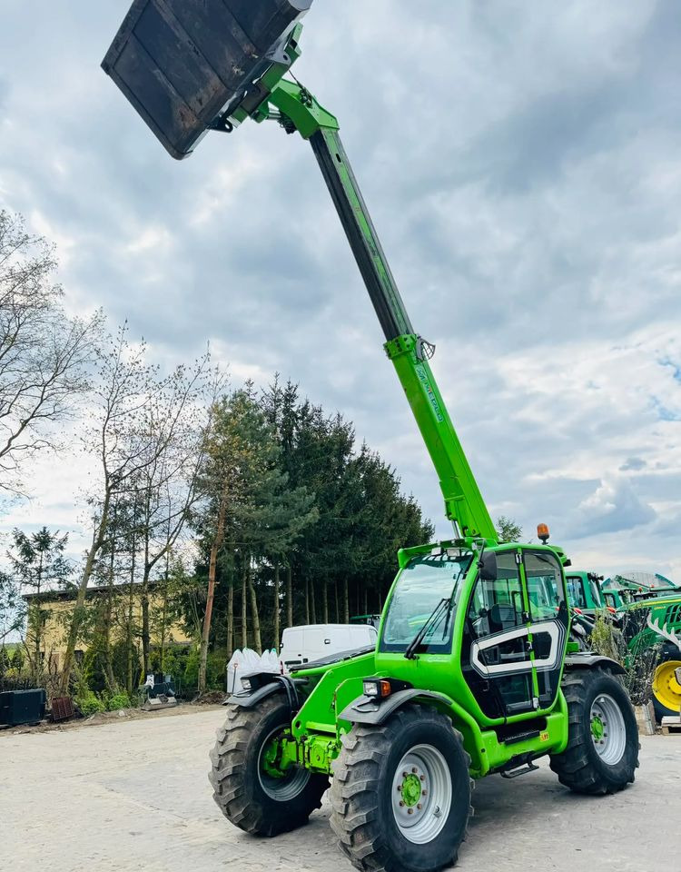 Merlo TF 42.7-156 - Xe nhấc hình viễn vọng kính: hình 4 Merlo TF 42.7-156 - Xe nhấc hình viễn vọng kính: hình 4