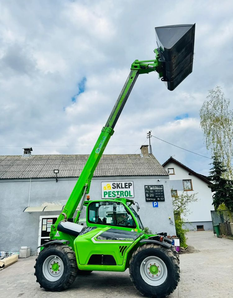 Merlo TF 42.7-156 - Xe nhấc hình viễn vọng kính: hình 1 Merlo TF 42.7-156 - Xe nhấc hình viễn vọng kính: hình 1