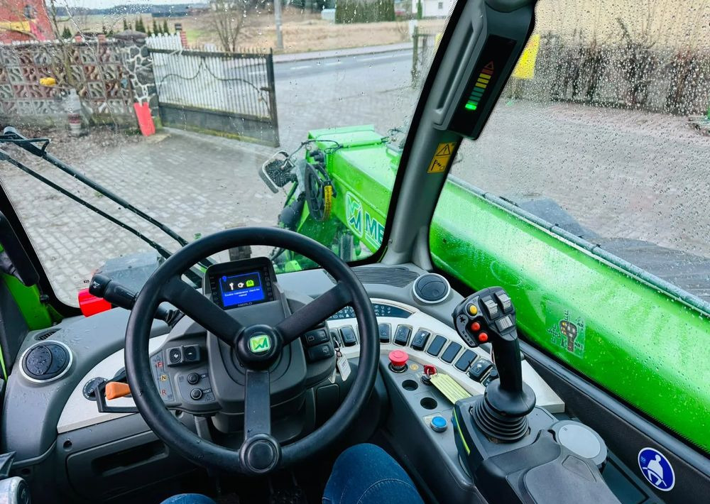 Xe nhấc hình viễn vọng kính Merlo TF 42.7 CS: hình 6