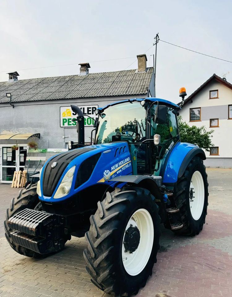 New Holland T5.110 - Máy cày: hình 1 New Holland T5.110 - Máy cày: hình 1
