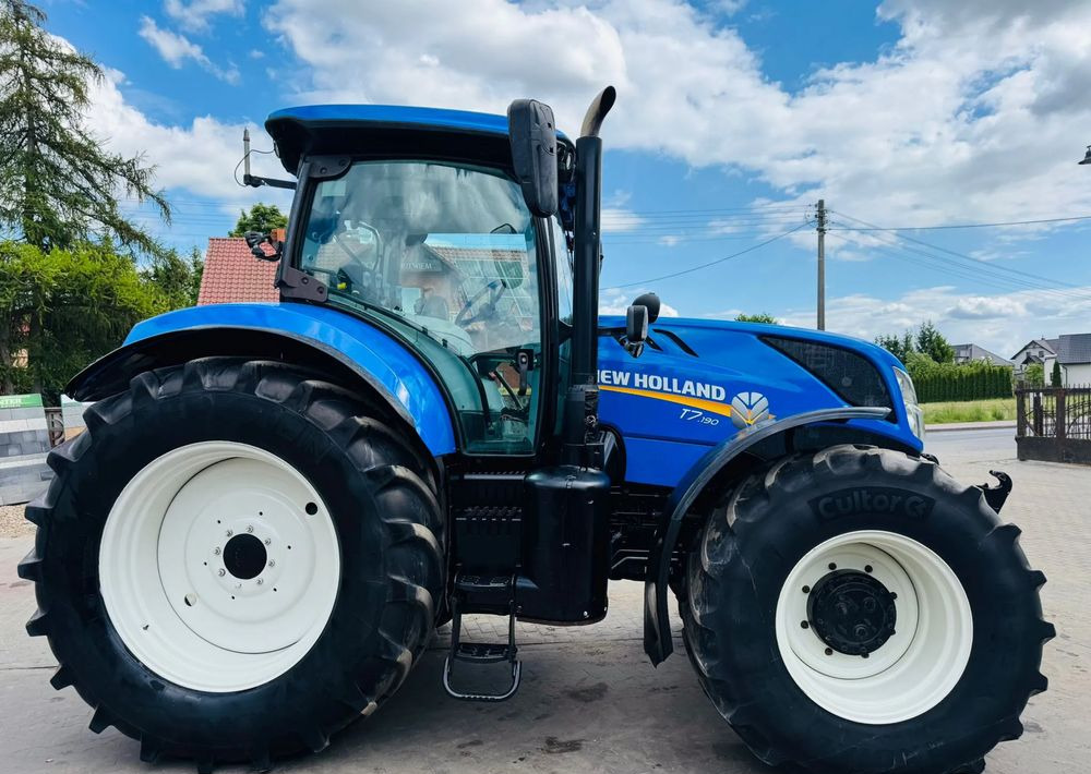 New Holland T7.190 - Máy cày: hình 3 New Holland T7.190 - Máy cày: hình 3