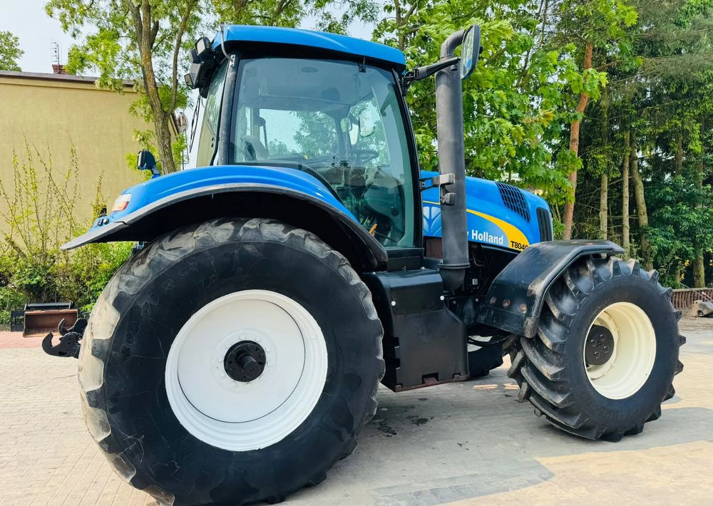 New Holland T8040 - Máy cày: hình 2 New Holland T8040 - Máy cày: hình 2