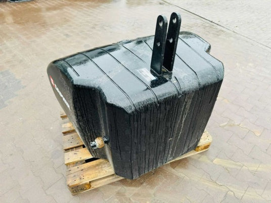 Saphir BALAST do ciągnika SAPHIR 1500 kg, 2022 rok produkcji - Đối trọng cho Máy cày: hình 5 Saphir BALAST do ciągnika SAPHIR 1500 kg, 2022 rok produkcji - Đối trọng cho Máy cày: hình 5