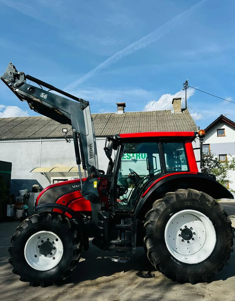 Valtra N101 - Máy cày: hình 3 Valtra N101 - Máy cày: hình 3