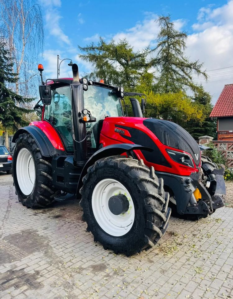 Valtra T194 Versu Twin Trac - Máy cày: hình 2 Valtra T194 Versu Twin Trac - Máy cày: hình 2