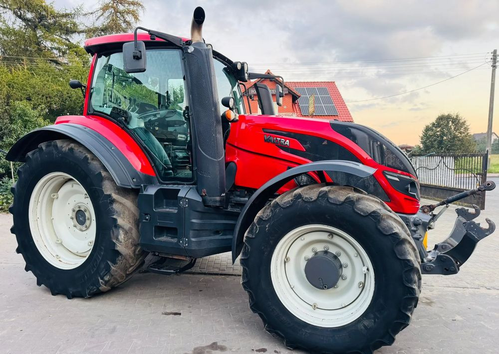 Valtra T214 ACTIVE - Máy cày: hình 4 Valtra T214 ACTIVE - Máy cày: hình 4
