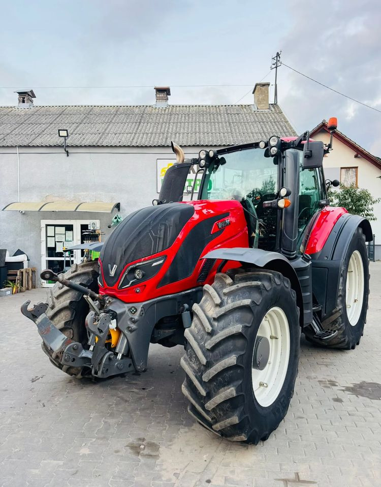 Valtra T214 ACTIVE - Máy cày: hình 1 Valtra T214 ACTIVE - Máy cày: hình 1