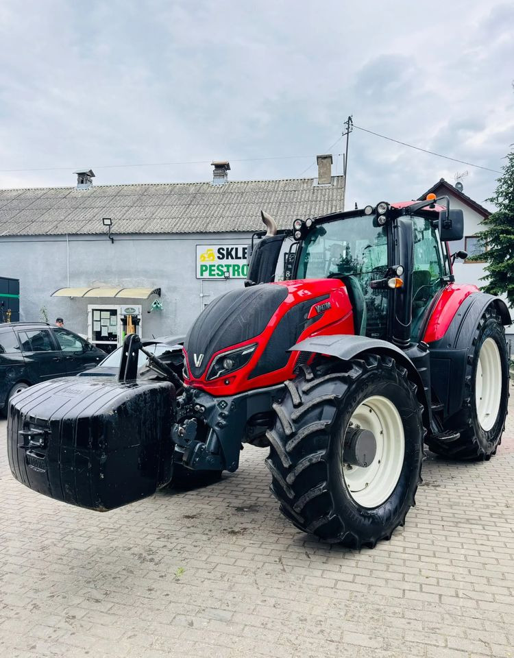 Valtra T234A - Máy cày: hình 1 Valtra T234A - Máy cày: hình 1