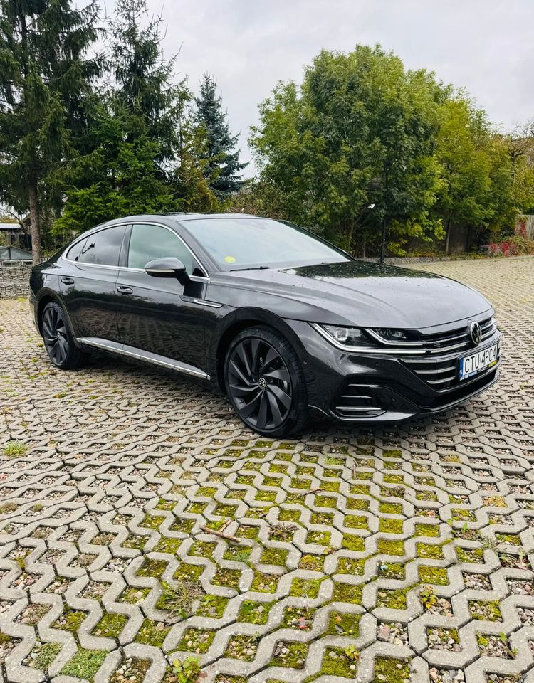 Volkswagen Arteon 2.0 TDI SCR DSG R-Line - Xe coupe: hình 5 Volkswagen Arteon 2.0 TDI SCR DSG R-Line - Xe coupe: hình 5