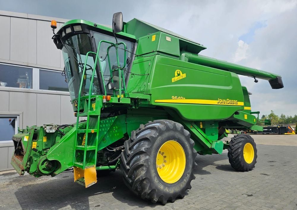 John Deere Wts 9640 HillMaster II - Máy gặt đập: hình 1 John Deere Wts 9640 HillMaster II - Máy gặt đập: hình 1