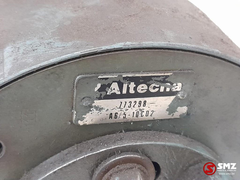 Bosch Occ brandstofinjectiepomp PE6P120A720RS167 Bosch - Bơm nhiên liệu cho Xe tải: hình 5 Bosch Occ brandstofinjectiepomp PE6P120A720RS167 Bosch - Bơm nhiên liệu cho Xe tải: hình 5