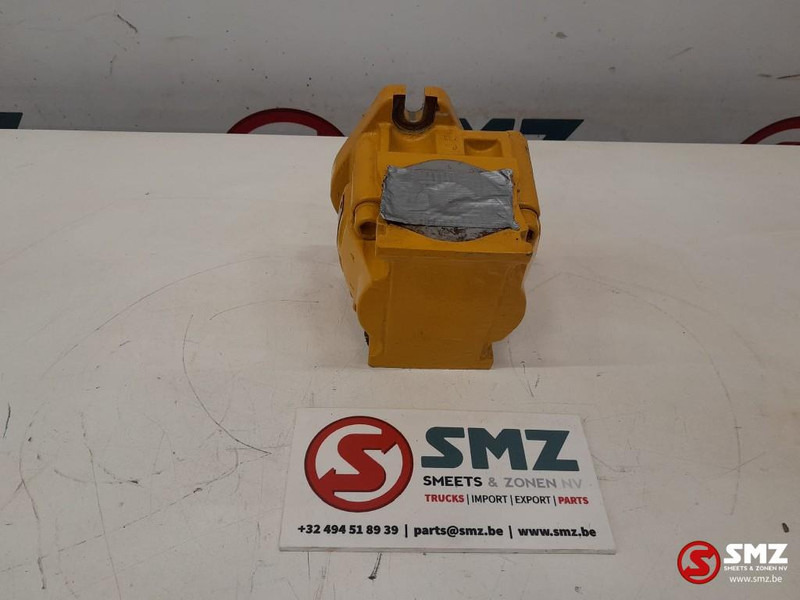 Caterpillar Auxiliary gear pump Caterpillar - Bơm thủy lực cho Thiết bị xử lý vật liệu: hình 4 Caterpillar Auxiliary gear pump Caterpillar - Bơm thủy lực cho Thiết bị xử lý vật liệu: hình 4