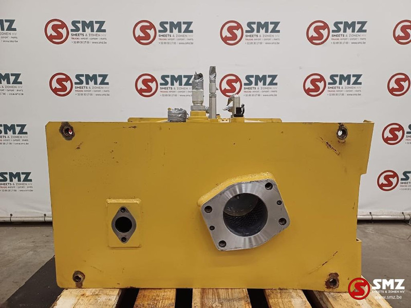 Caterpillar Hydraulic oil system Caterpillar - Bồn thủy lực cho Thiết bị xử lý vật liệu: hình 5 Caterpillar Hydraulic oil system Caterpillar - Bồn thủy lực cho Thiết bị xử lý vật liệu: hình 5