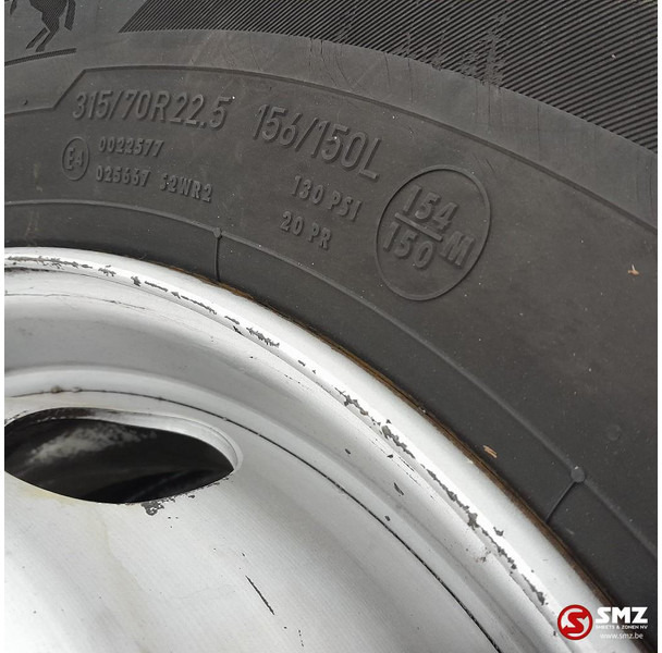 Continental Occ vrachtwagenband 315/70R22.5 156/150L Continent - Lốp cho Xe tải: hình 4 Continental Occ vrachtwagenband 315/70R22.5 156/150L Continent - Lốp cho Xe tải: hình 4