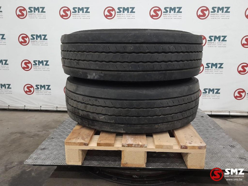 Continental Occ vrachtwagenband 315/80R22.5 156/150L Continent - Lốp cho Xe tải: hình 1 Continental Occ vrachtwagenband 315/80R22.5 156/150L Continent - Lốp cho Xe tải: hình 1