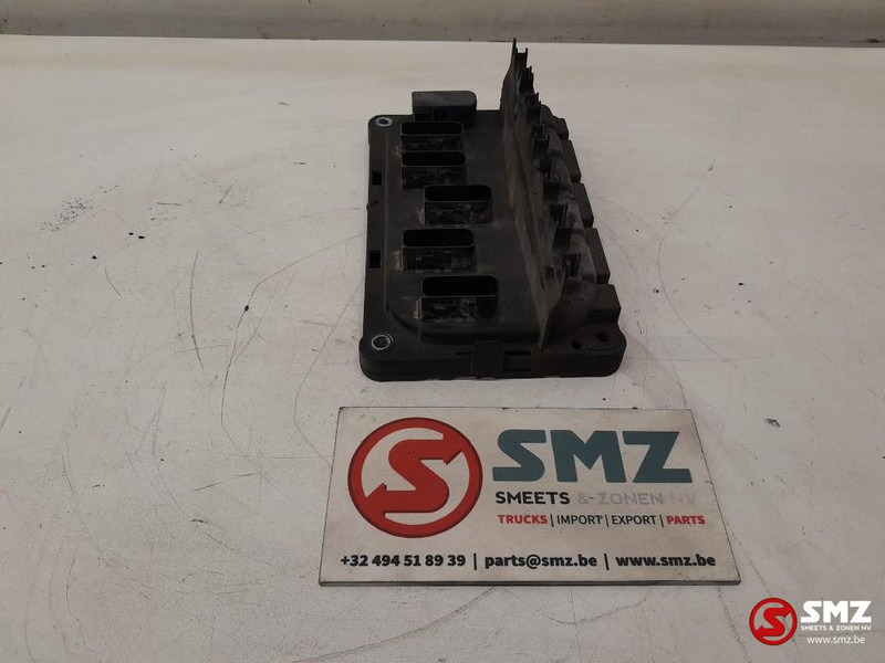 DAF Occ ECU chassis regeleenheid DAF - ECU cho Xe tải: hình 3 DAF Occ ECU chassis regeleenheid DAF - ECU cho Xe tải: hình 3