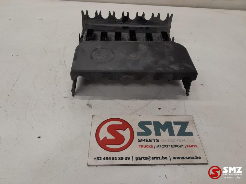 DAF Occ ECU lichtregeleenheid DAF - ECU cho Xe tải: hình 2 DAF Occ ECU lichtregeleenheid DAF - ECU cho Xe tải: hình 2