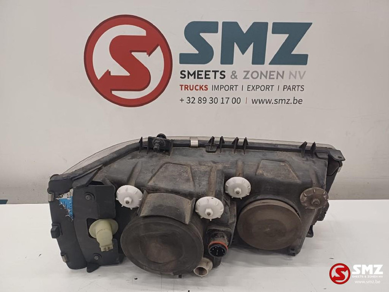 DAF Occ koplamp rechts DAF - Đèn trước cho Xe tải: hình 2 DAF Occ koplamp rechts DAF - Đèn trước cho Xe tải: hình 2