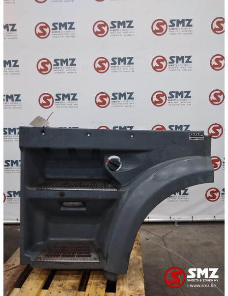 DAF Occ opstapbak links DAF XF95 1656923 - Cabin và nội thất cho Xe tải: hình 1 DAF Occ opstapbak links DAF XF95 1656923 - Cabin và nội thất cho Xe tải: hình 1