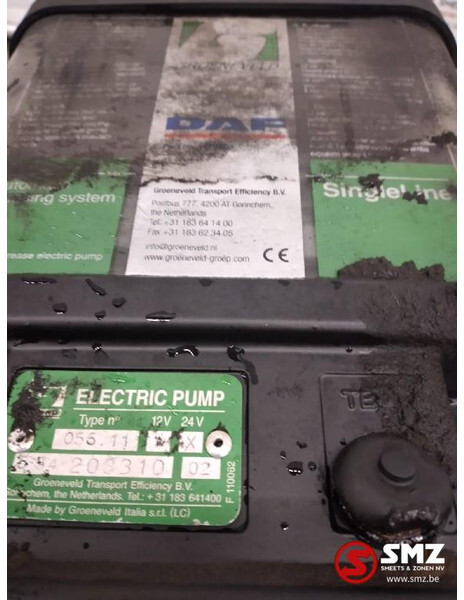 DAF Occ opstapbak rechts + vetsmering DAF XF95 1291173 - Cabin và nội thất cho Xe tải: hình 4 DAF Occ opstapbak rechts + vetsmering DAF XF95 1291173 - Cabin và nội thất cho Xe tải: hình 4