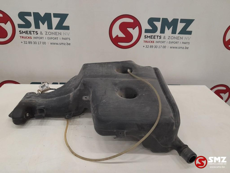 DAF Occ ruitensproeiervloeistofreservoir DAF - Cửa sổ và phụ tùng cho Xe tải: hình 2 DAF Occ ruitensproeiervloeistofreservoir DAF - Cửa sổ và phụ tùng cho Xe tải: hình 2