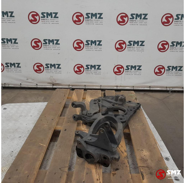 DAF Occ voorbumpersteun links DAF - Khung/ Sườn cho Xe tải: hình 3 DAF Occ voorbumpersteun links DAF - Khung/ Sườn cho Xe tải: hình 3