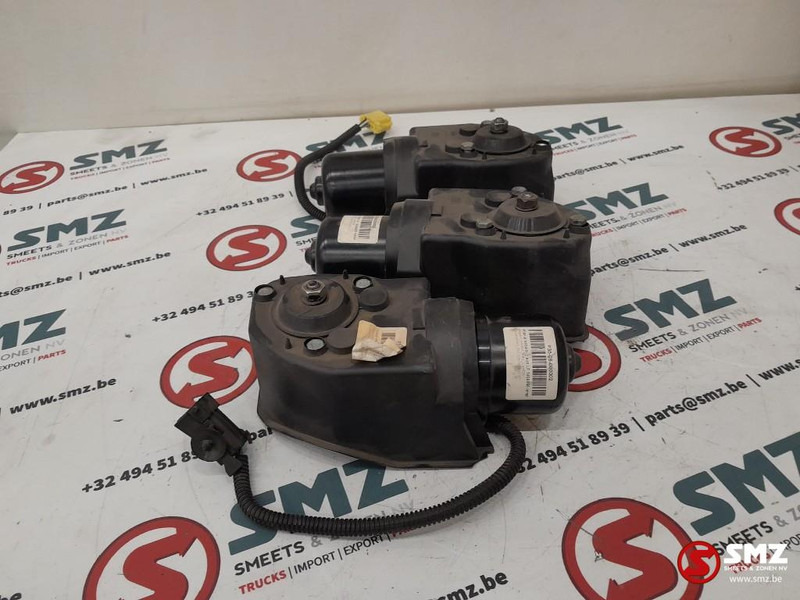 DAF Set van 3 ruitenwissermotors DAF - Cần gạt nước cho Xe tải: hình 2 DAF Set van 3 ruitenwissermotors DAF - Cần gạt nước cho Xe tải: hình 2