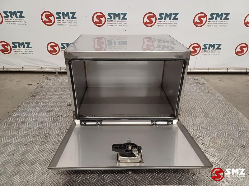 Diversen Occ RVS gereedschapskoffer 60 cm x 50 cm x 40 cm - Khung/ Sườn cho Xe tải: hình 2 Diversen Occ RVS gereedschapskoffer 60 cm x 50 cm x 40 cm - Khung/ Sườn cho Xe tải: hình 2