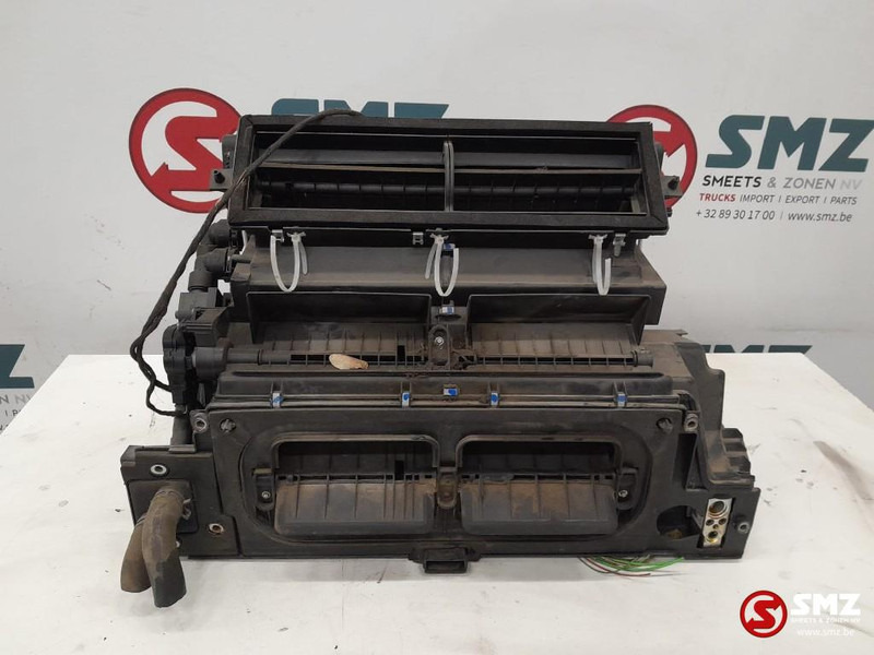 Iveco Occ kachelhuis Iveco - Cấp nhiệt/ Thông gió cho Xe tải: hình 1 Iveco Occ kachelhuis Iveco - Cấp nhiệt/ Thông gió cho Xe tải: hình 1