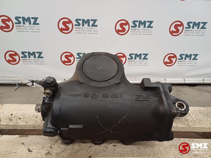 Iveco Occ stuurhuis Iveco - Cơ cấu lái cho Xe tải: hình 1 Iveco Occ stuurhuis Iveco - Cơ cấu lái cho Xe tải: hình 1