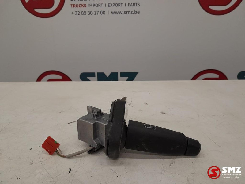 MAN Occ combischakelaar retarder MAN - Công tắc cột lái cho Xe tải: hình 1 MAN Occ combischakelaar retarder MAN - Công tắc cột lái cho Xe tải: hình 1
