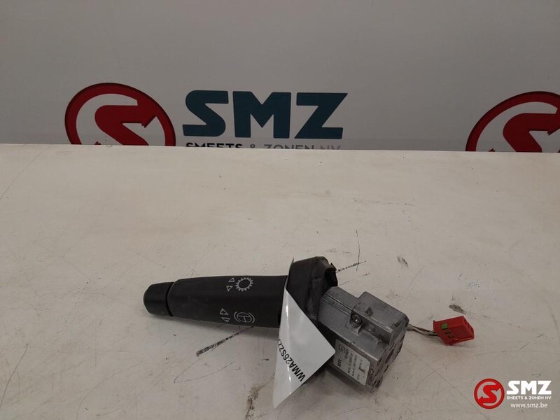 MAN Occ combischakelaar retarder MAN TGS 81255090159 - Cabin và nội thất cho Xe tải: hình 2 MAN Occ combischakelaar retarder MAN TGS 81255090159 - Cabin và nội thất cho Xe tải: hình 2