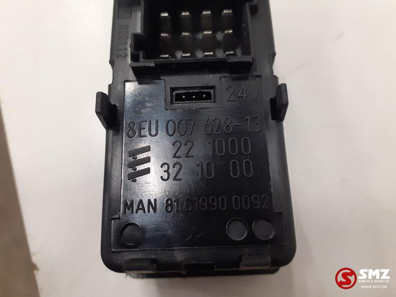 MAN Occ kachelregeleenheid MAN - Cấp nhiệt/ Thông gió cho Xe tải: hình 3 MAN Occ kachelregeleenheid MAN - Cấp nhiệt/ Thông gió cho Xe tải: hình 3