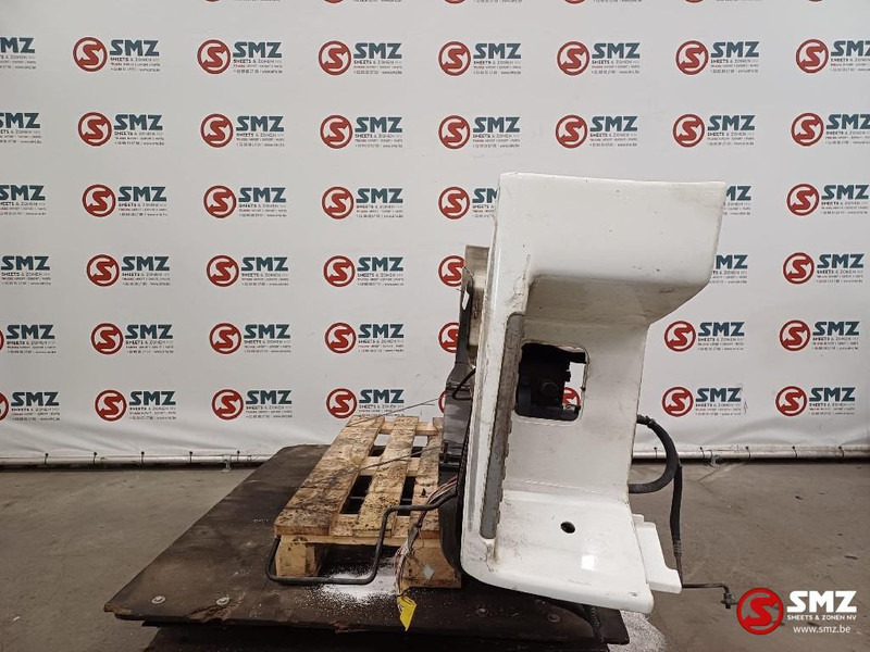 MAN Occ onderrijbeveiliging + cabineopstap L/R MAN - Cản xe cho Xe tải: hình 3 MAN Occ onderrijbeveiliging + cabineopstap L/R MAN - Cản xe cho Xe tải: hình 3