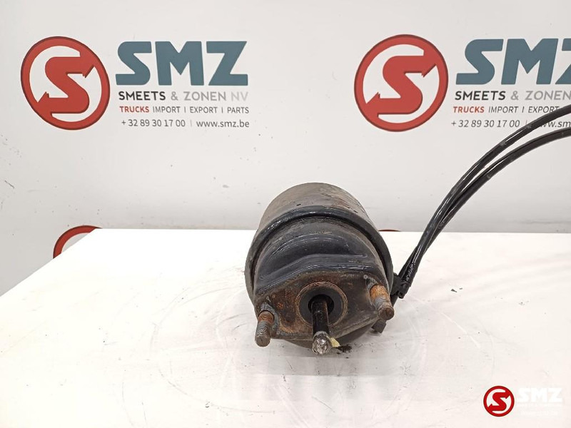 MAN Occ remcilinder achteras rechts MAN - Xi lanh phanh cho Xe tải: hình 2 MAN Occ remcilinder achteras rechts MAN - Xi lanh phanh cho Xe tải: hình 2